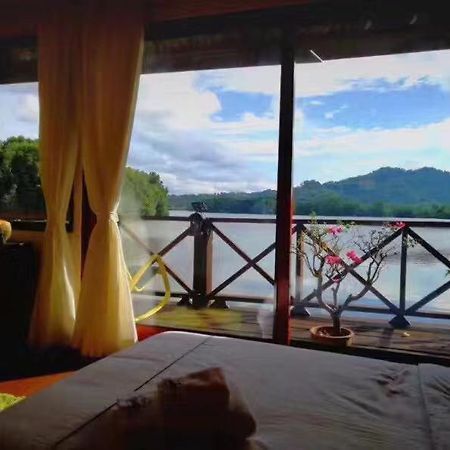 Gayang Friendly Water House Homestay Kota Kinabalu Exteriör bild