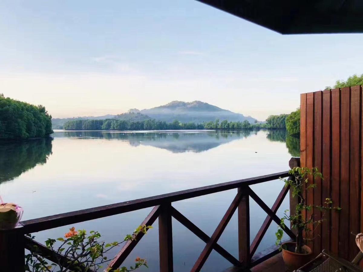 Gayang Friendly Water House Homestay Kota Kinabalu Exteriör bild