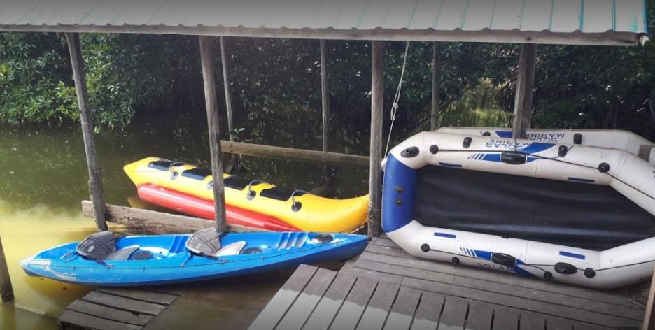 Gayang Friendly Water House Homestay Kota Kinabalu Exteriör bild