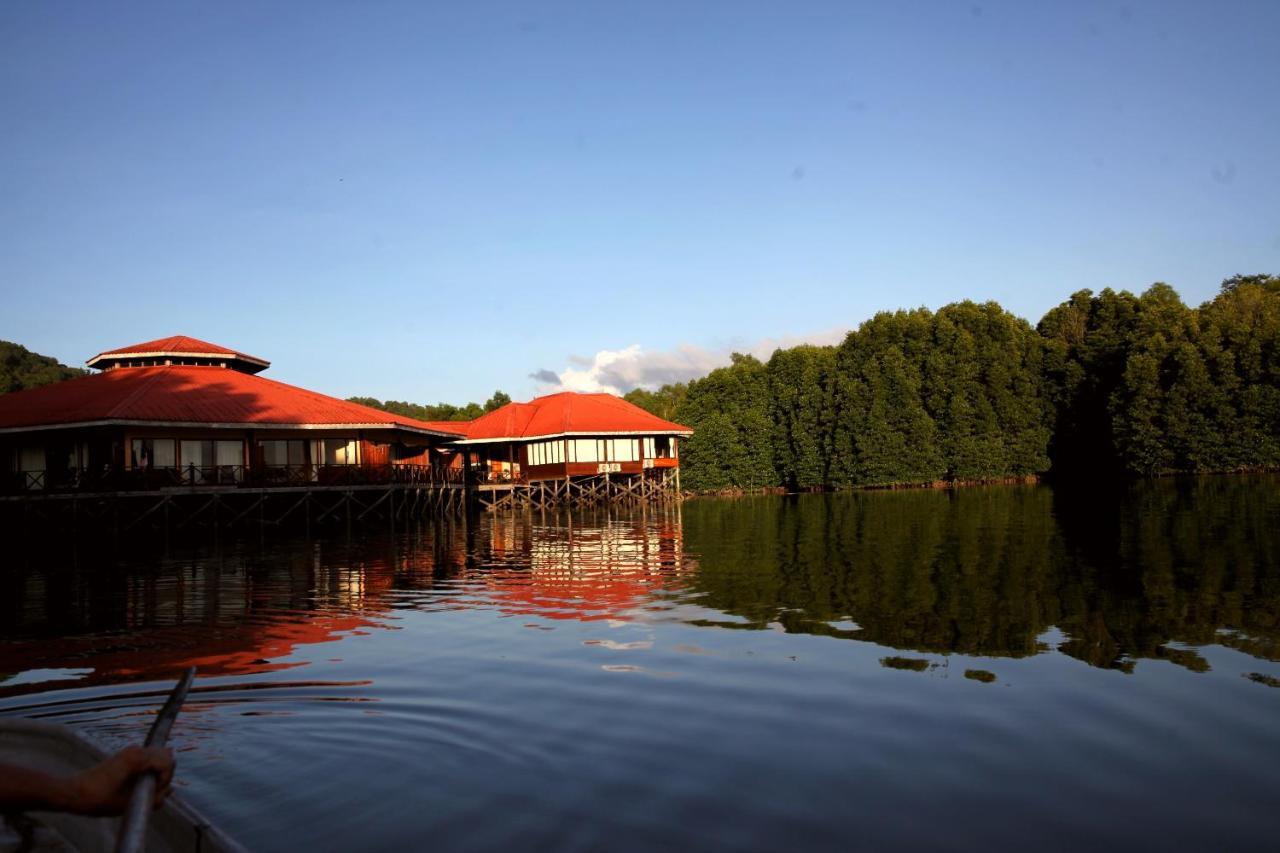 Gayang Friendly Water House Homestay Kota Kinabalu Exteriör bild