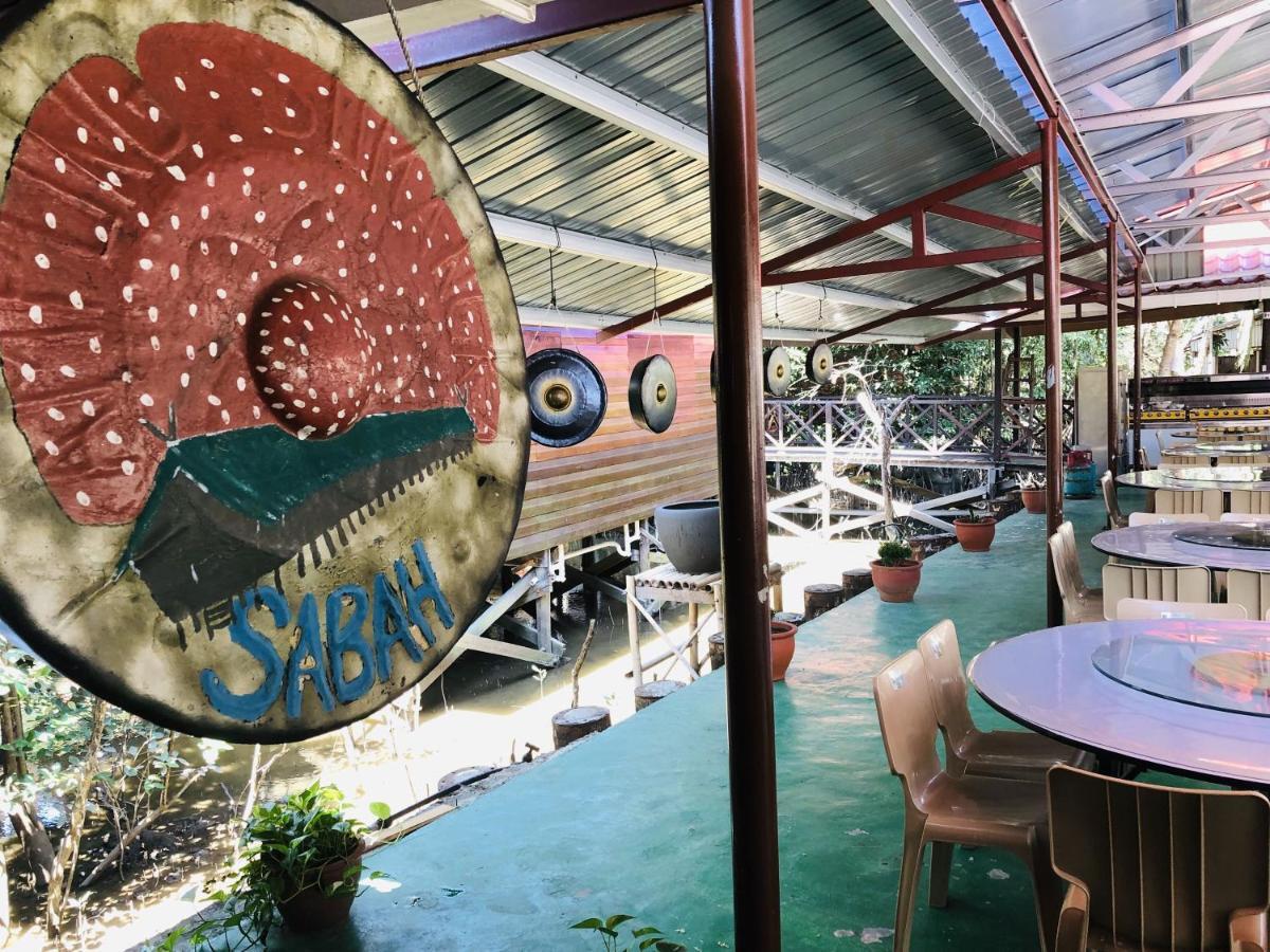 Gayang Friendly Water House Homestay Kota Kinabalu Exteriör bild