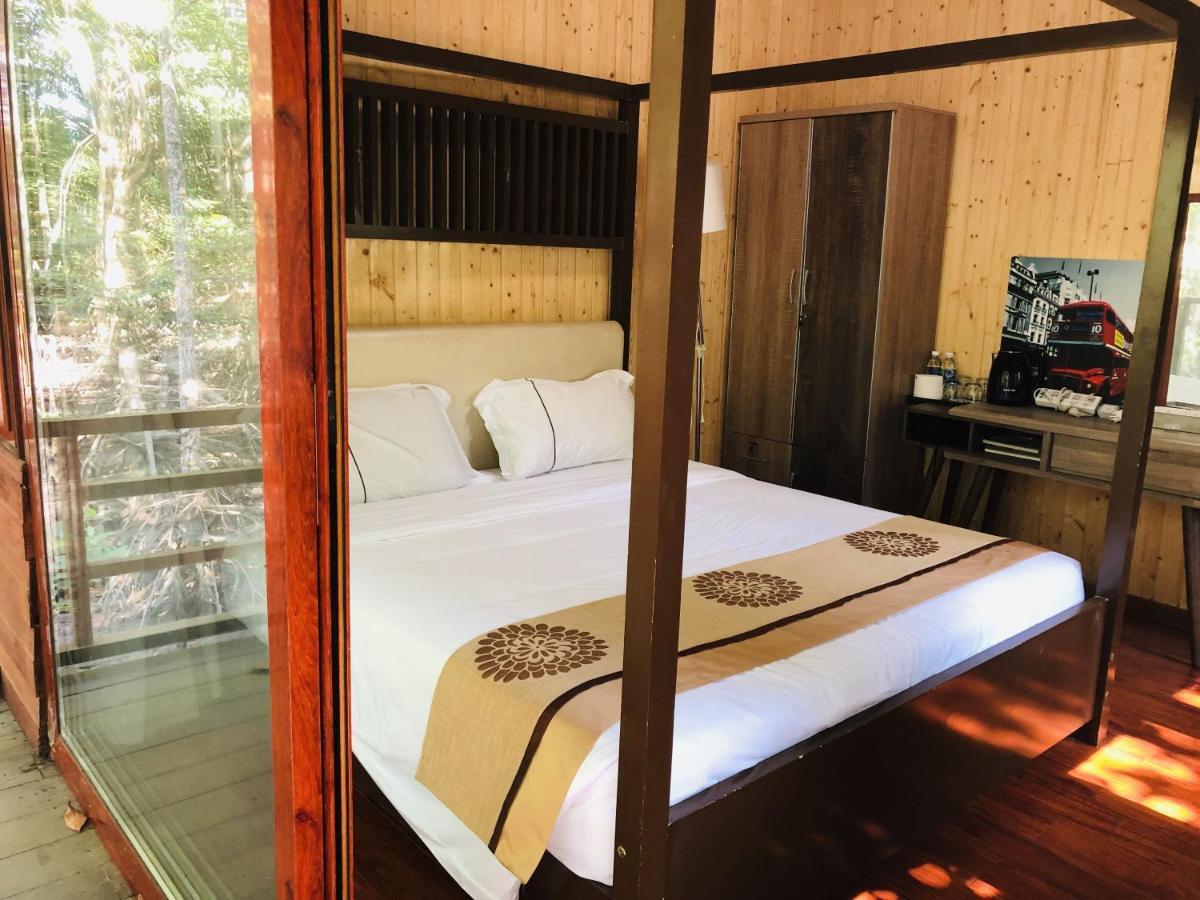 Gayang Friendly Water House Homestay Kota Kinabalu Exteriör bild