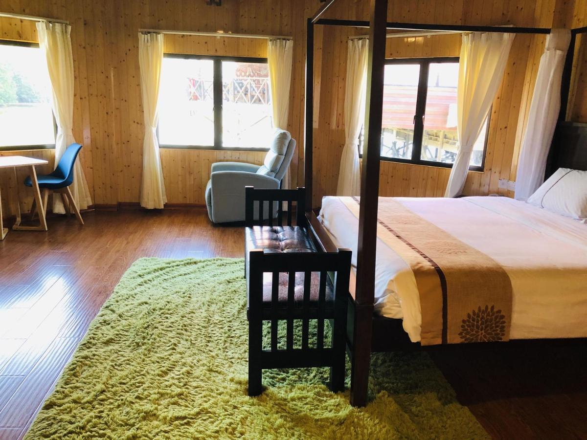 Gayang Friendly Water House Homestay Kota Kinabalu Exteriör bild