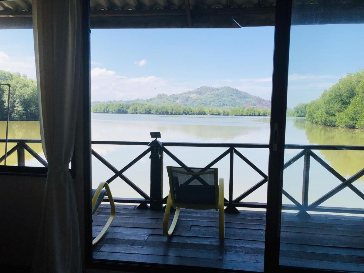 Gayang Friendly Water House Homestay Kota Kinabalu Exteriör bild