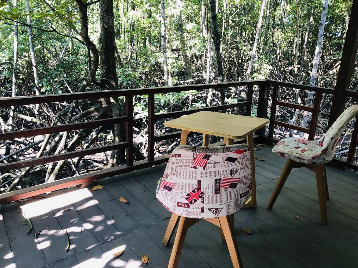 Gayang Friendly Water House Homestay Kota Kinabalu Exteriör bild